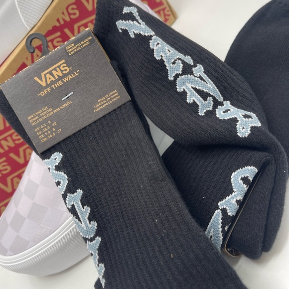 Vans Road Stop Crew Socks (1 pair)

Style VN000NCHBLK - Picture 12 of 16